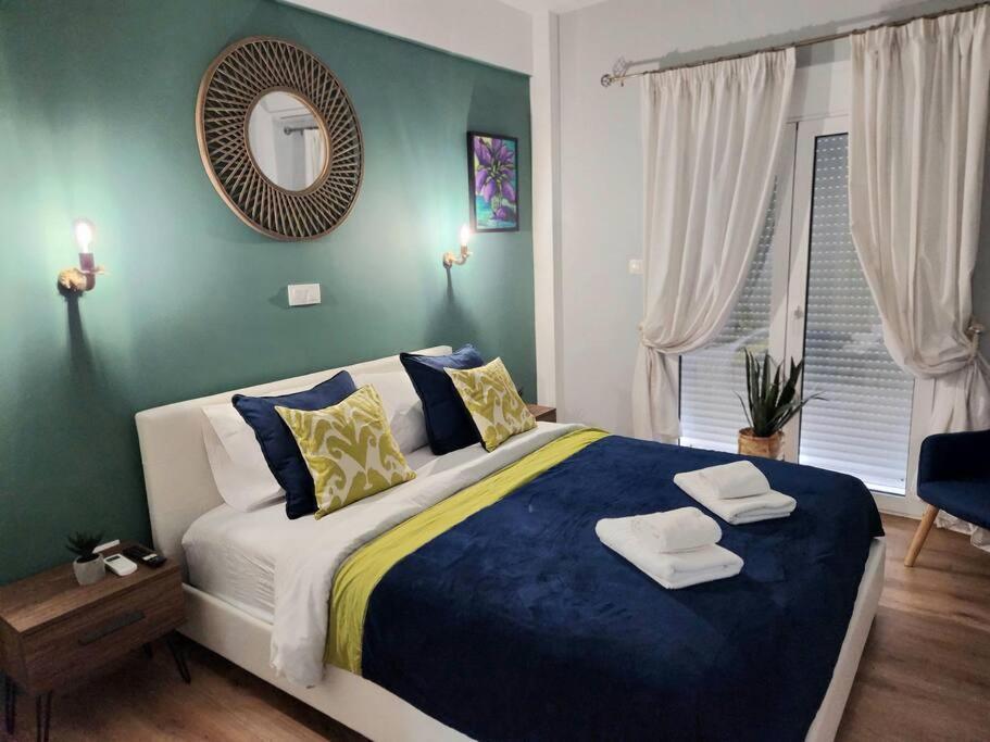 Victoria Suite Vipgreece Athena Bagian luar foto